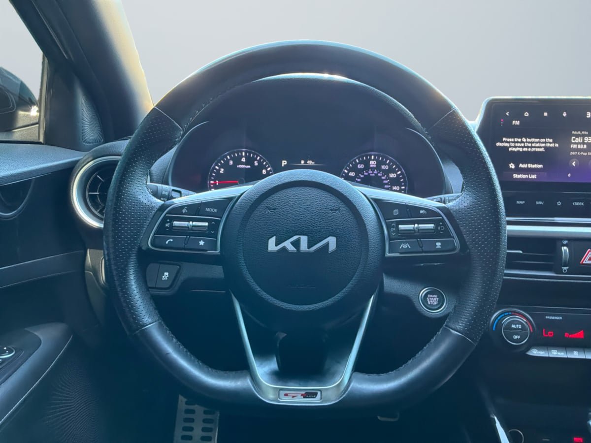 Used 2024 Kia Forte GT-Line FWD image 11