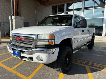 Used 2004 GMC Sierra 2500 SLE w/ Skid Plate Package