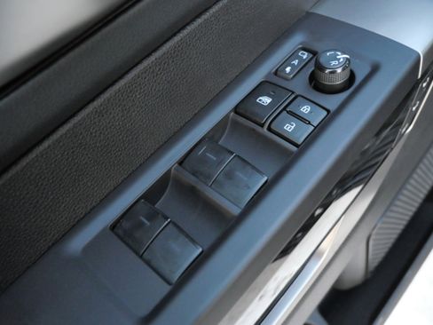 Used 2023 Toyota Tundra Limited image 20