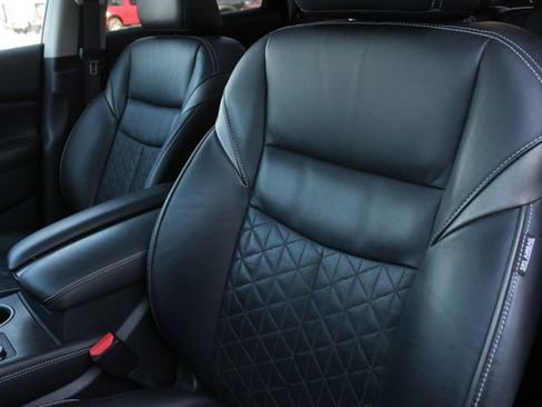 Used 2019 Nissan Murano Platinum w/ Cargo Package FWD image 7