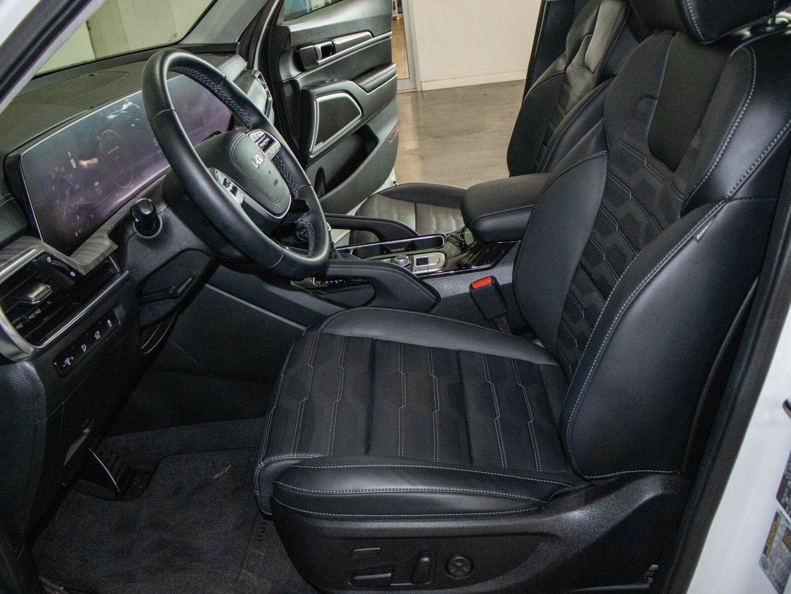 Used 2025 Kia Telluride SX Prestige X-Line AWD/4WD image 8