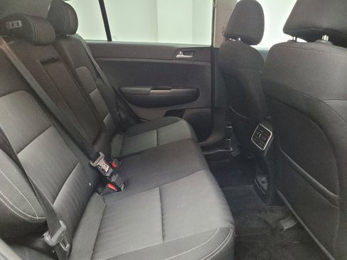 Used 2017 Kia Sportage LX FWD image 19