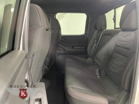 Used 2026 Nissan Frontier PRO-4X w/ Pro-4x Convenience Package AWD/4WD image 21