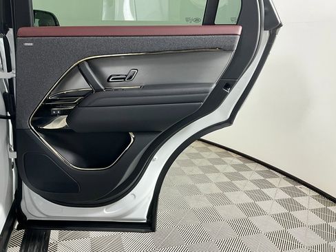 Certified 2024 Land Rover Range Rover Sport Dynamic SE image 24