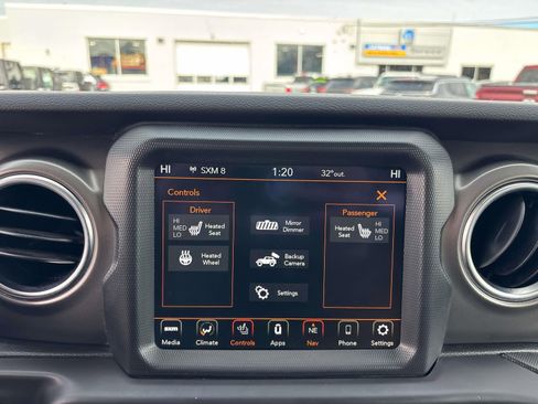 Used 2023 Jeep Wrangler Unlimited Rubicon 4xe w/ Cold Weather Group AWD/4WD image 24