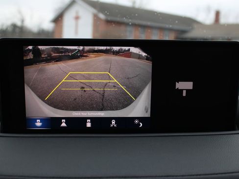 Used 2022 Acura MDX SH-AWD image 18