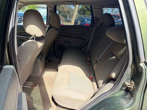 Used 2007 Jeep Grand Cherokee Laredo w/ Sun/Sound Group image 15