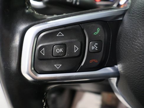 Used 2022 Jeep Wrangler Unlimited Sahara w/ Cold Weather Group image 34