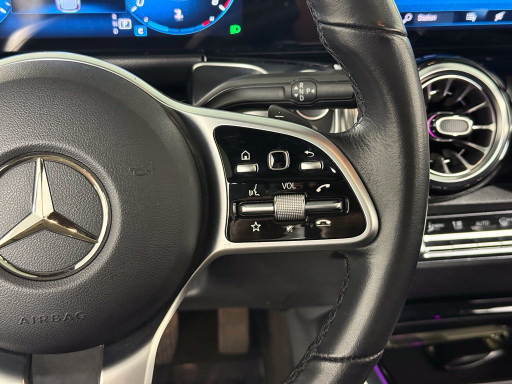 Certified 2023 Mercedes-Benz GLB 250 4MATIC w/ Premium Package image 21