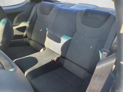Used 2011 Hyundai Genesis 2.0T image 19
