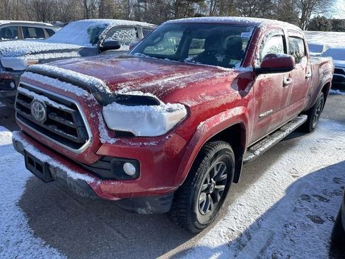 Used 2021 Toyota Tacoma SR5 image 2
