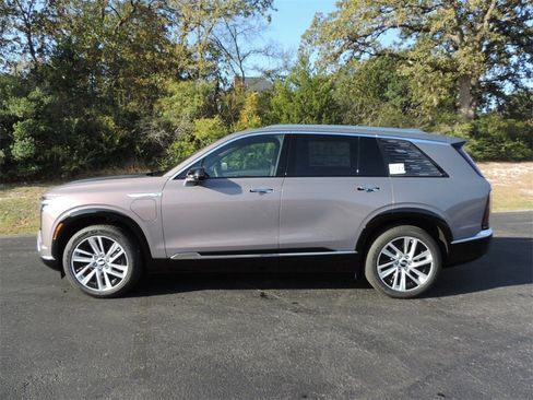 New 2026 Cadillac Vistiq Luxury image 8