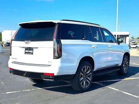 Used 2021 Cadillac Escalade Sport RWD image 8