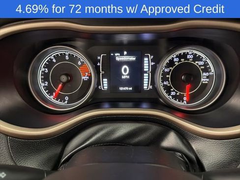 Used 2016 Jeep Cherokee Latitude w/ Comfort & Sound Group image 24
