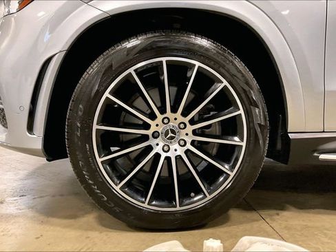 Used 2023 Mercedes-Benz GLE 580 4MATIC image 9