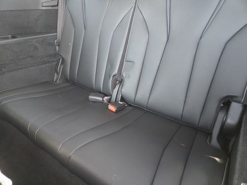 Certified 2023 Acura MDX SH-AWD w/ Advance Package image 30