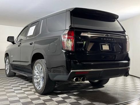 Used 2021 Chevrolet Tahoe High Country RWD image 3