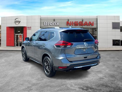 Used 2019 Nissan Rogue SV AWD/4WD image 5