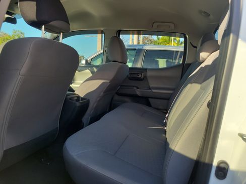 Used 2021 Toyota Tacoma SR image 8