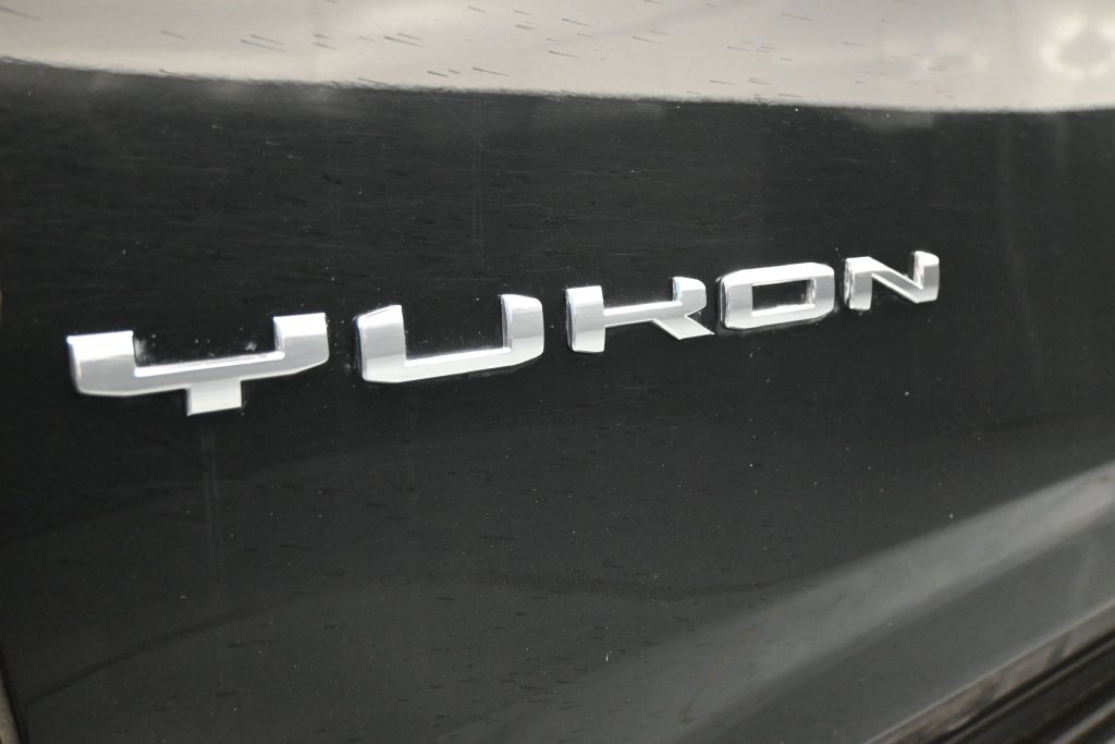 Used 2024 GMC Yukon SLE AWD/4WD image 9