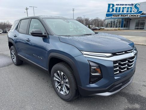 New 2026 Chevrolet Equinox LT w/ Convenience Package II image 1