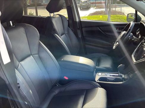 Certified 2023 Subaru Ascent Limited w/ Technology Package AWD/4WD image 7