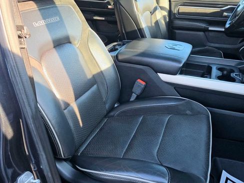 Used 2019 RAM 1500 Laramie image 12