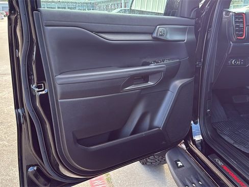 Used 2024 Ford Ranger Raptor image 9