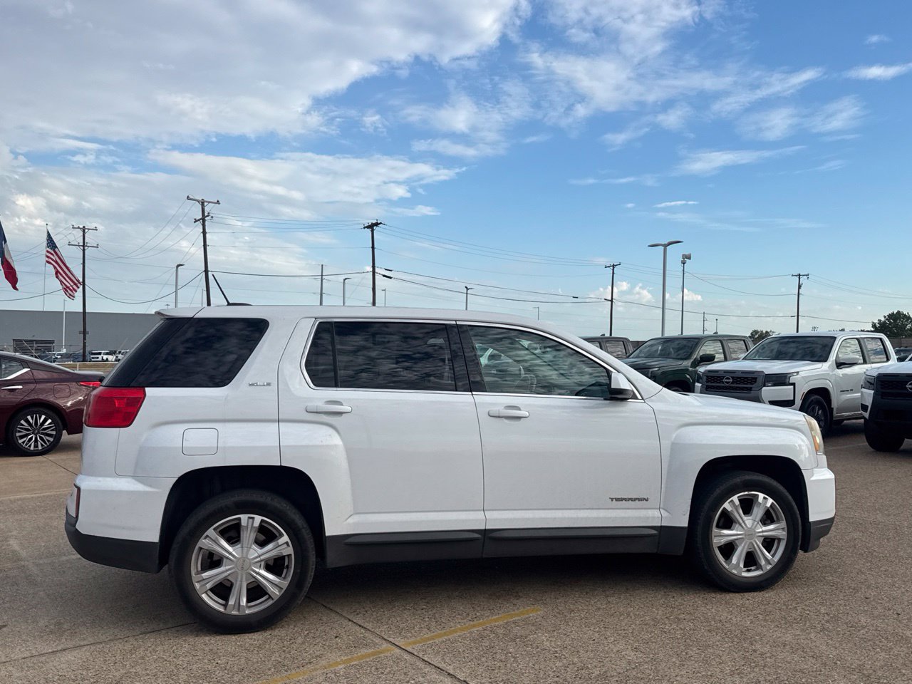 Used 2017 GMC Terrain SLE FWD image 25