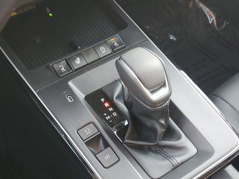 New 2026 Toyota Corolla Cross XLE w/ Convenience Package image 30