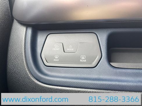 New 2025 Volkswagen ID. Buzz Pro S image 17