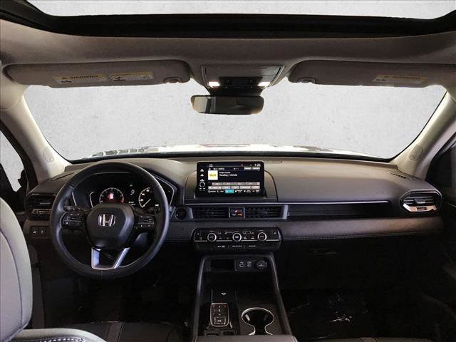 Certified 2023 Honda Pilot Touring image 18