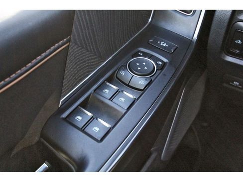 Used 2024 Ford F350 Platinum w/ FX4 Off-Road Package image 21