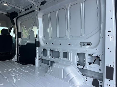 Used 2023 Ford Transit 350 148 Medium Roof AWD image 28