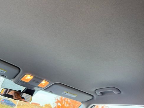 Used 2024 Kia Soul LX w/ LX Technology Package image 23