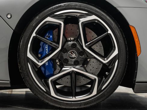 Used 2022 Maserati MC20 Coupe image 41