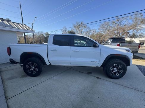 Used 2025 GMC Canyon AT4 w/ AT4 Premium Package image 5