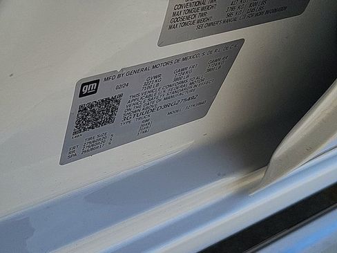 Used 2024 GMC Sierra 1500 SLT w/ SLT Premium Plus Package image 33