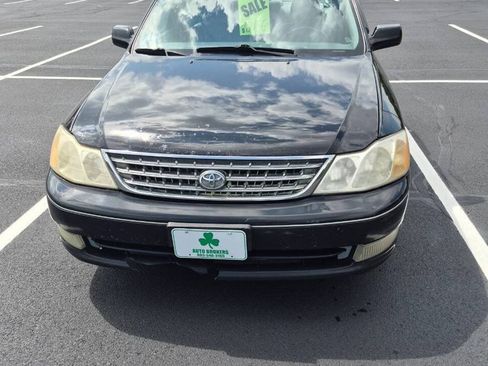 Used 2003 Toyota Avalon XLS FWD image 2