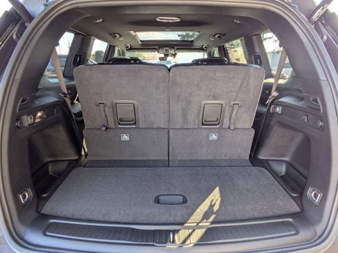 New 2025 Jeep Grand Cherokee L Limited image 14