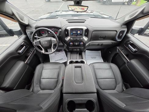 Used 2021 Chevrolet Silverado 2500 LTZ w/ LTZ Plus Package image 32