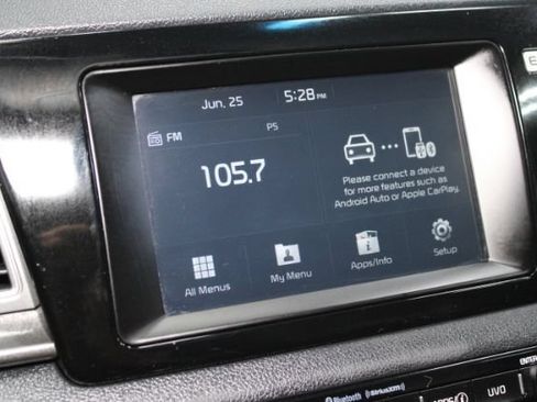 Used 2018 Kia Niro LX FWD image 15