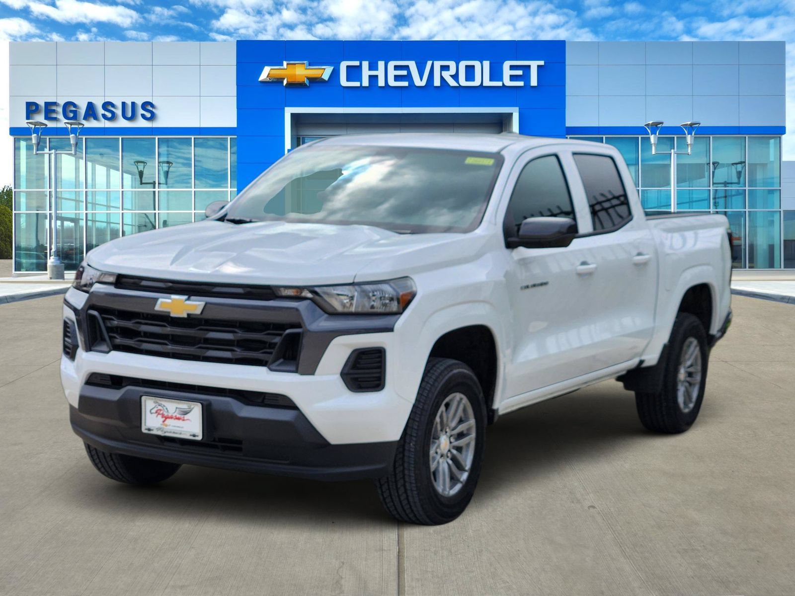 New 2026 Chevrolet Colorado LT w/ Advanced Trailering Package RWD image 2