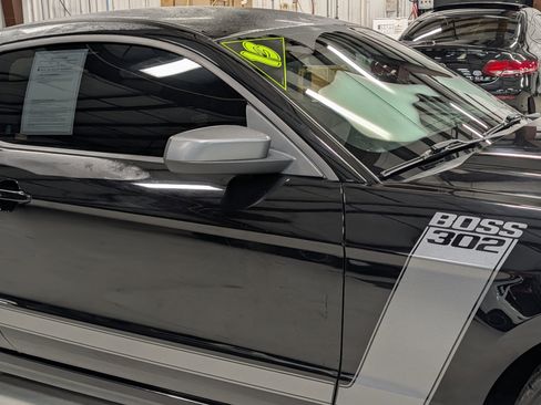 Used 2013 Ford Mustang Boss 302 image 10