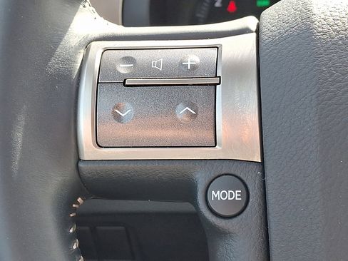 Used 2019 Lexus GX 460 Premium image 23