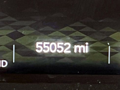 Used 2022 Jeep Wrangler Unlimited Sahara 4xe image 24