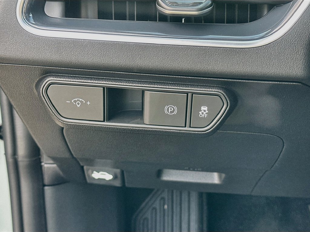 New 2027 Kia K4 GT-Line Turbo FWD image 10