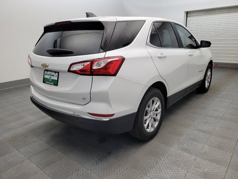 Used 2021 Chevrolet Equinox LT w/ LPO, Floor Liner Package FWD image 9