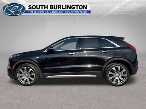 Used 2023 Cadillac XT4 Premium Luxury w/ Technology Package AWD/4WD image 4