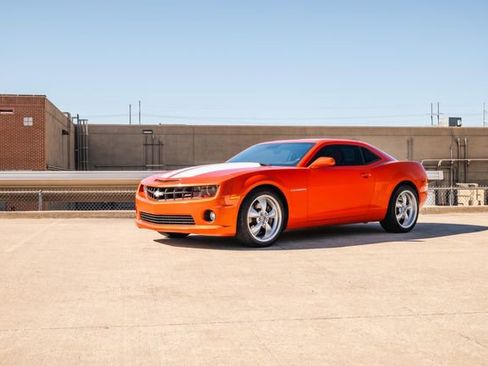 Used 2010 Chevrolet Camaro SS w/ RS Package image 50